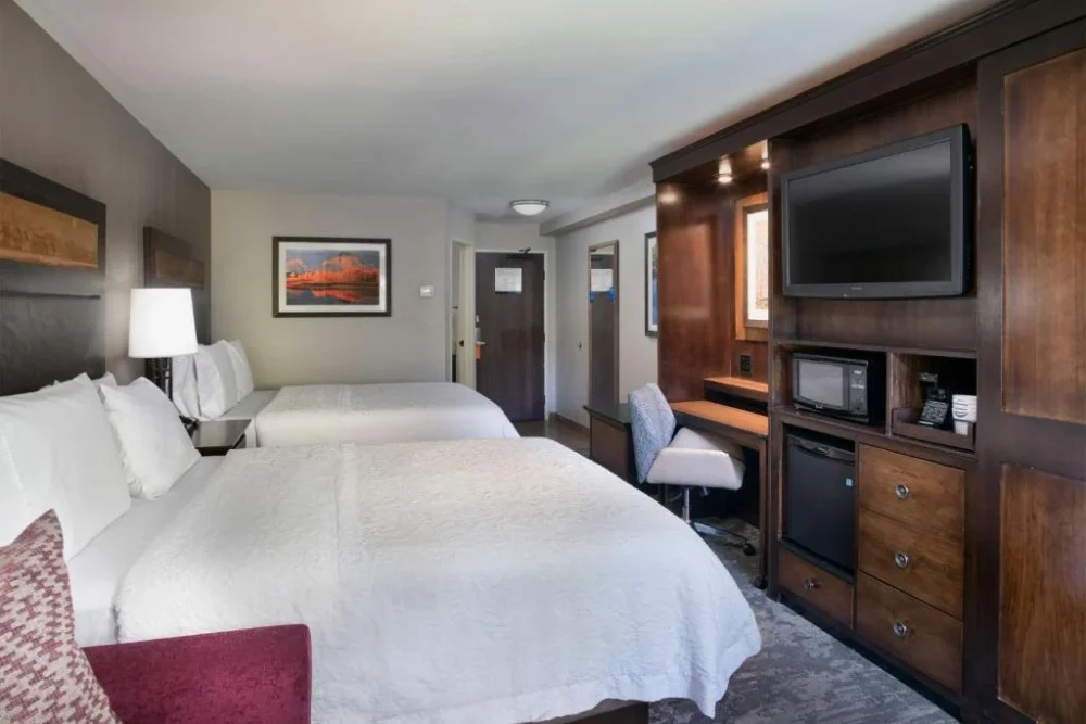 528930885 Hampton Inn Jackson Hole