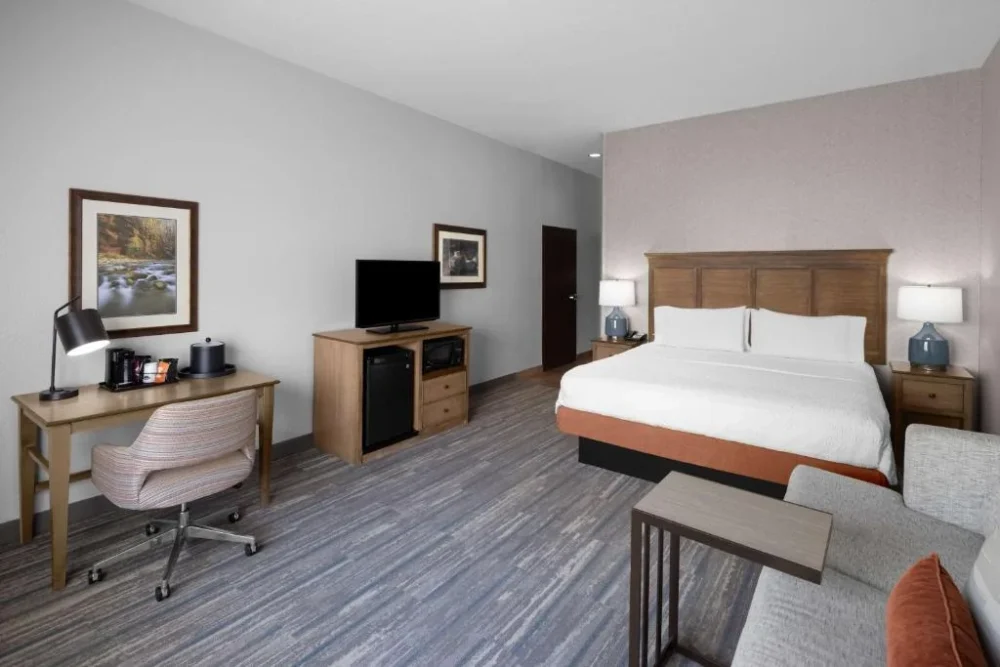 588270663 Hampton Inn & Suites Springdale Zion National Park