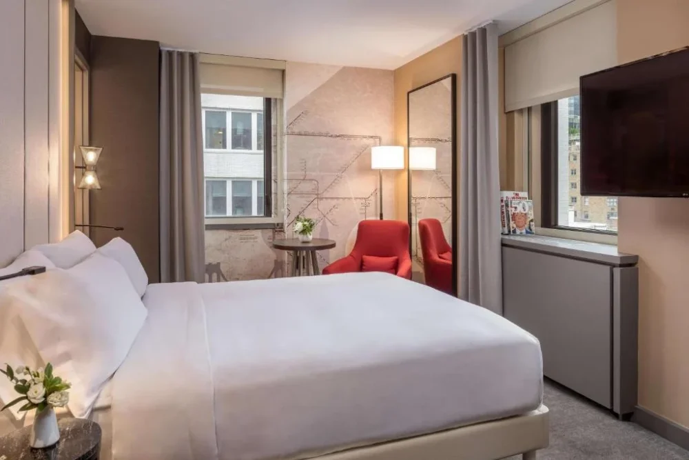 631555235 NH Collection New York Madison Avenue