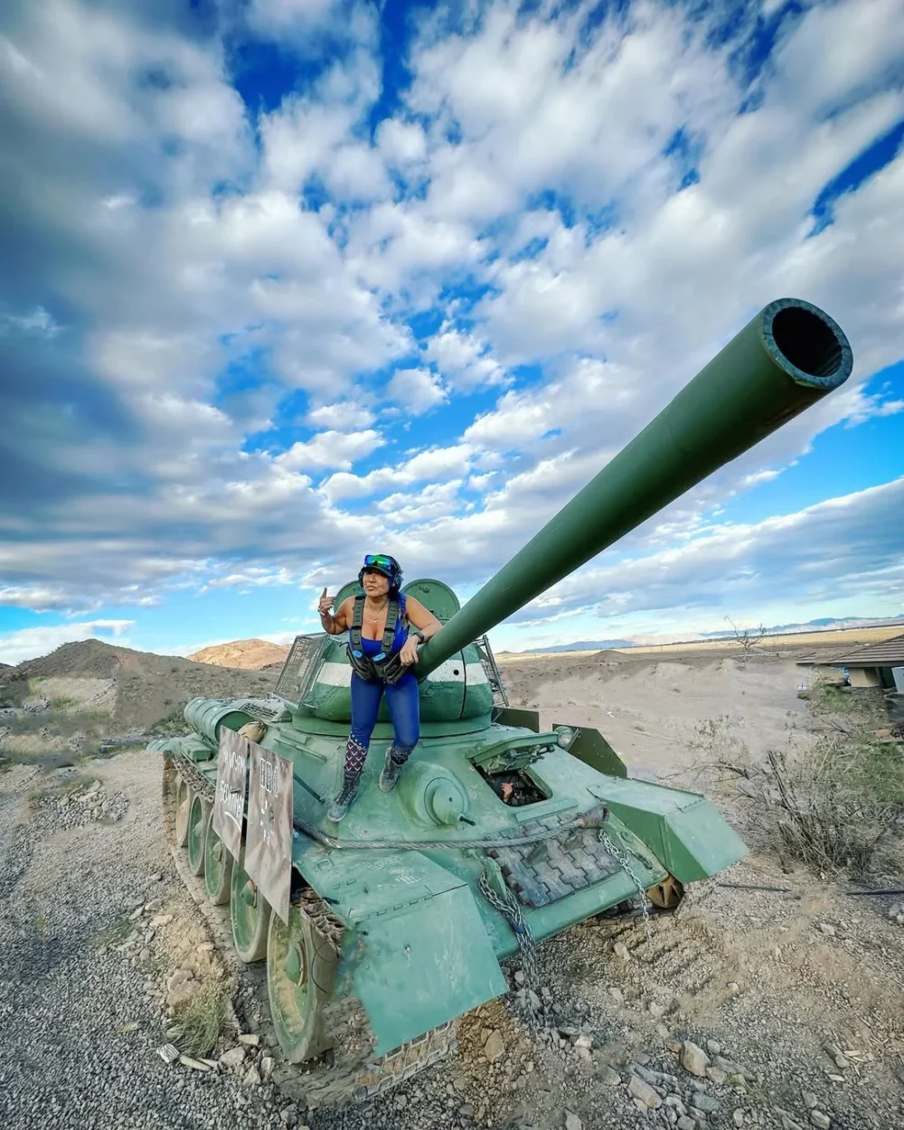 It’s not every day you get to hop on a T34 so I just had to last weekend during @officialredoktober at @progunvegas. Thank you scott from @battlefieldvegas for letting me! מפת המלצות ללאס וגאס