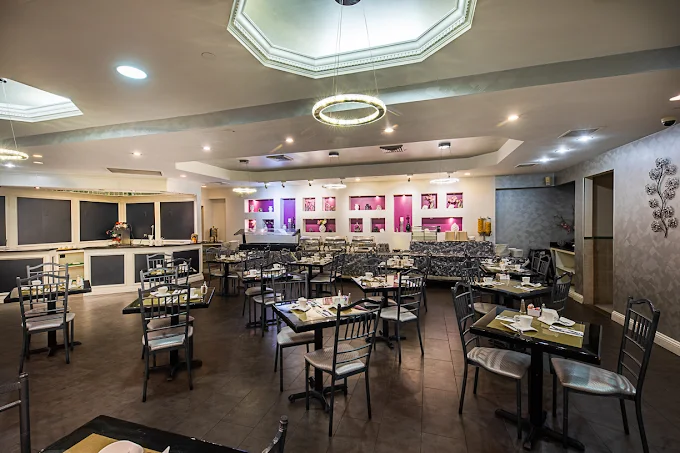 Avenue Plaza Hotel
